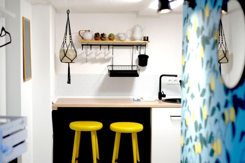 Gemuetliche Souterrain Wohnung ลือเนอบวร์ก ภายนอก รูปภาพ